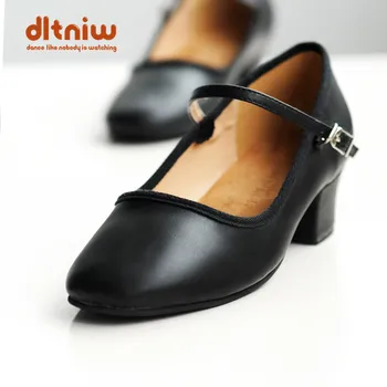 Нови дамски обувки за квадратен танц, четырехсезонные дамски черни обувки за танци, летни спортни обувки от изкуствена кожа, обувки за мама